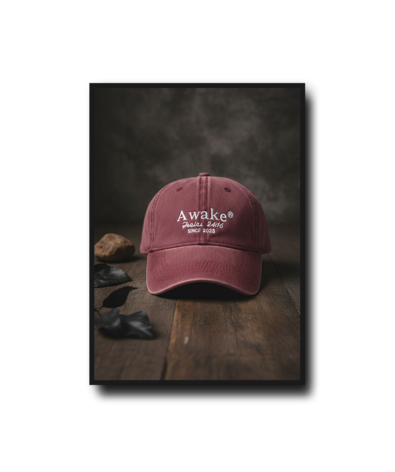 Gorra vintage color rojo oscuro Awake con bordado frontal Isaías 24:16
